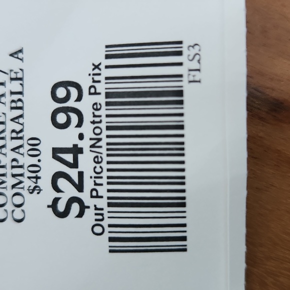 Brand new women's size small v neck cable knit sweater vest - Picture 3 of 3